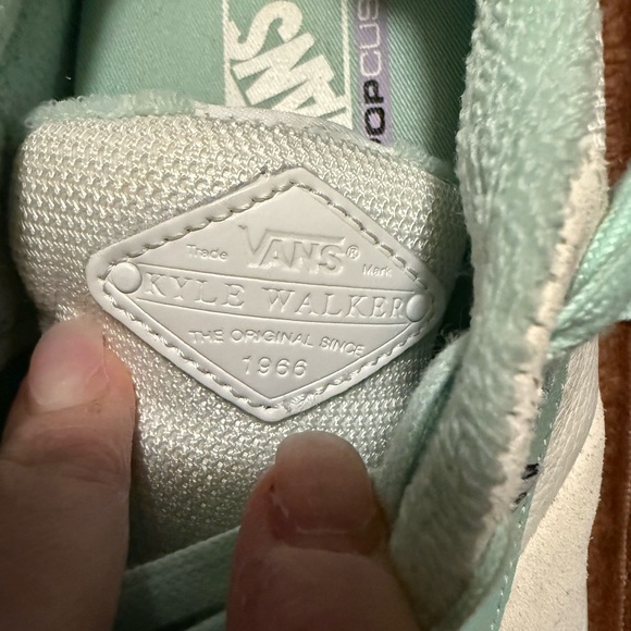 Vans Sneakers in Mint and Cream - Picture 4 of 6